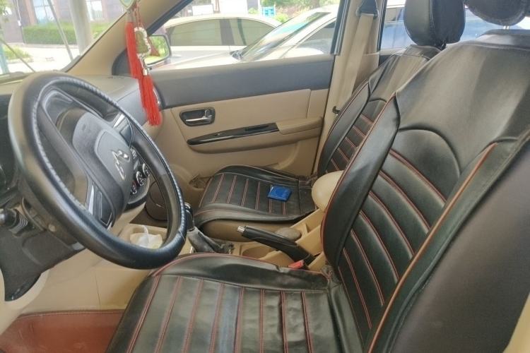 Used Wuling Hongguang 2014 1.2L S Comfort Model China IV Left Front Seat