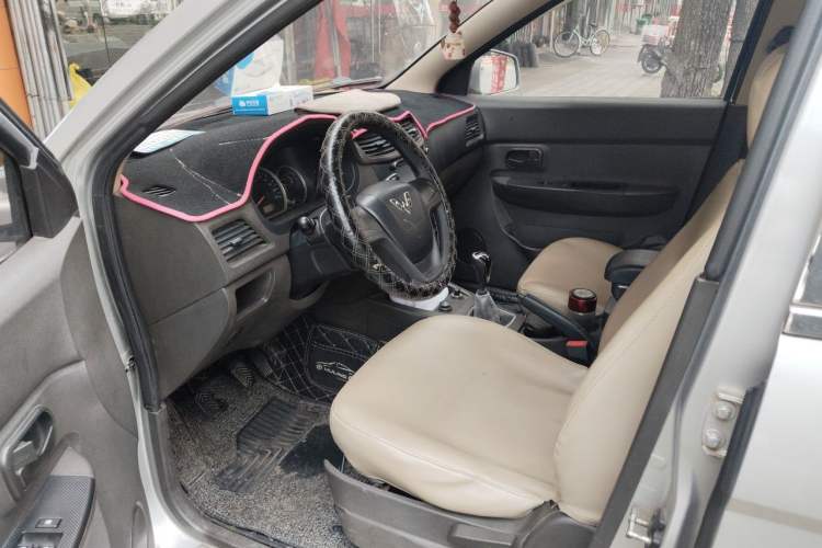 Used Wuling Hongguang 2014 1.5L S Standard Version Left Front Seat