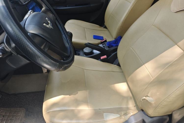 Used Wuling Hongguang 2014 1.2L Standard Model China IV Left Front Seat