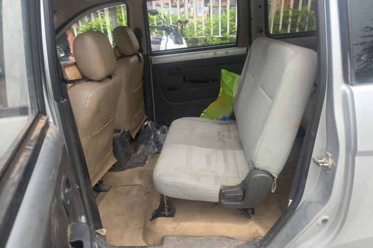 Used Wuling Hongguang 2014 1.2L Base Model China IV Left Rear Seat
