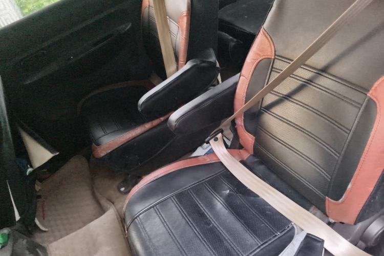 Used Wuling Hongguang 2014 1.2L Standard Model China IV Left Rear Seat