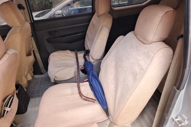 Used Wuling Hongguang 2014 1.5L S Standard Version Left Rear Seat