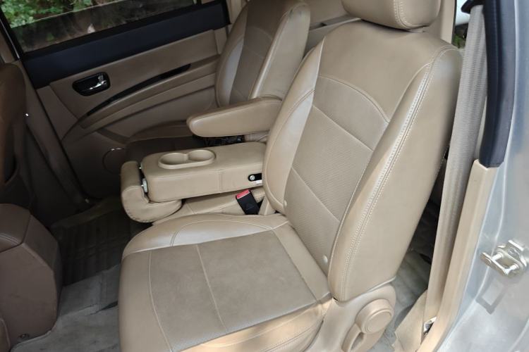 Used Wuling Hongguang 2014 1.5L S Comfort Model Left Rear Seat