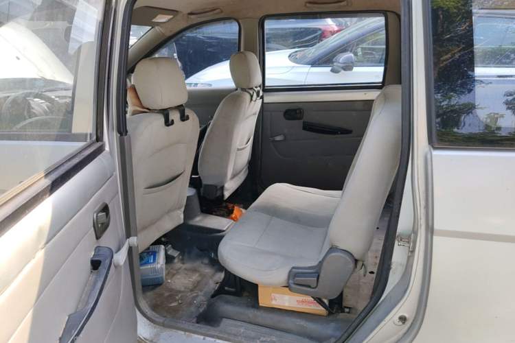 Used Wuling Hongguang 2014 1.2L Base Model China IV Left Rear Seat