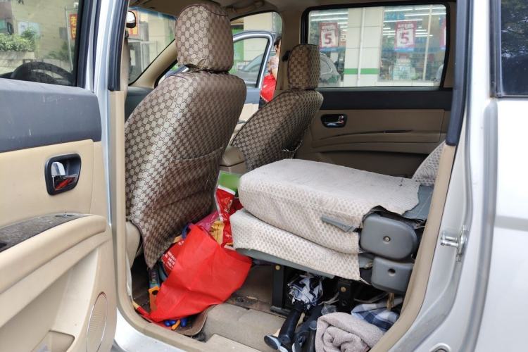 Used Wuling Hongguang 2014 1.5L S Luxury Model Left Rear Seat