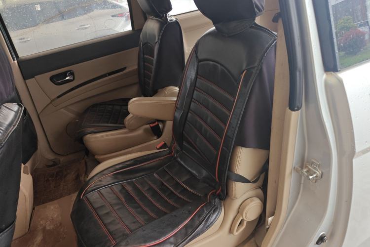 Used Wuling Hongguang 2014 1.2L S Comfort Model China IV Left Rear Seat