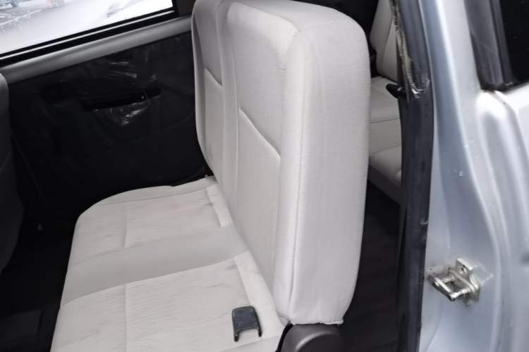 Used Wuling Hongguang 2014 1.5L Base Version Left Rear Seat