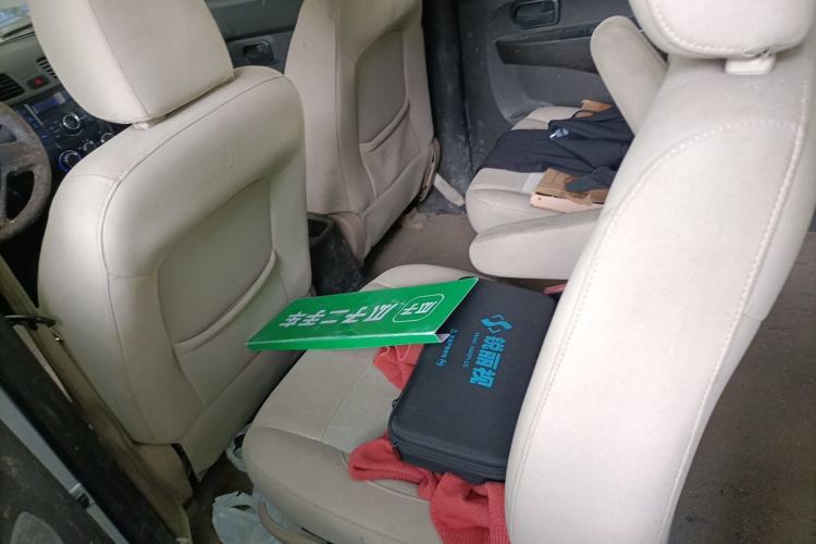 Used Wuling Hongguang 2014 1.5L S Standard Version Left Rear Seat