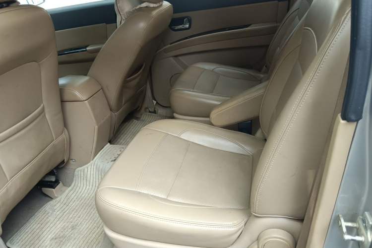 Used Wuling Hongguang 2014 1.5L S Comfort Model Left Rear Seat