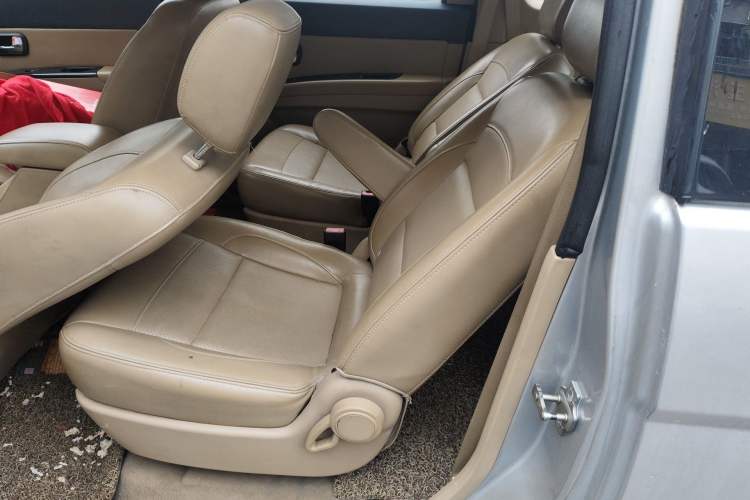 Used Wuling Hongguang 2014 1.2L S Standard Version China IV Standard Left Rear Seat