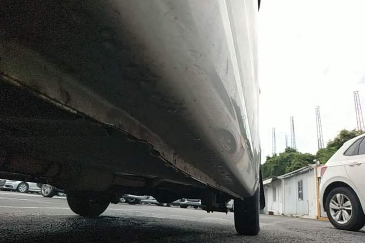 Used Wuling Hongguang 2014 1.2L Base Model China IV Left Side Sill