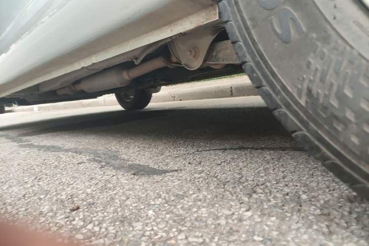 Used Wuling Hongguang 2014 1.5L S Standard Version Left Side Sill