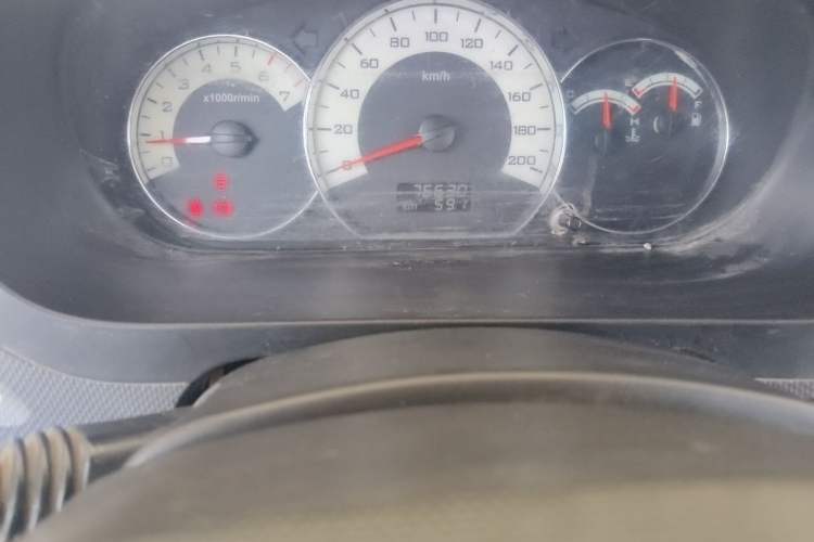 Used Wuling Hongguang 2014 1.2L S Comfort Model China IV Odometer Close Up