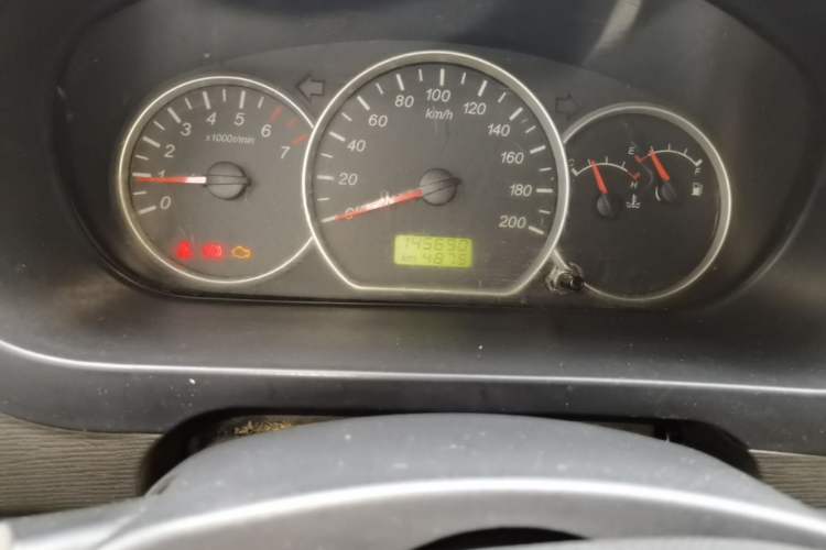 Used Wuling Hongguang 2014 1.5L Base Version Odometer Close Up
