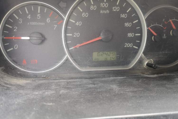 Used Wuling Hongguang 2014 1.2L Base Model China IV Odometer Close Up