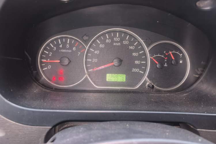 Used Wuling Hongguang 2014 1.2L Standard Model China IV Odometer Close Up