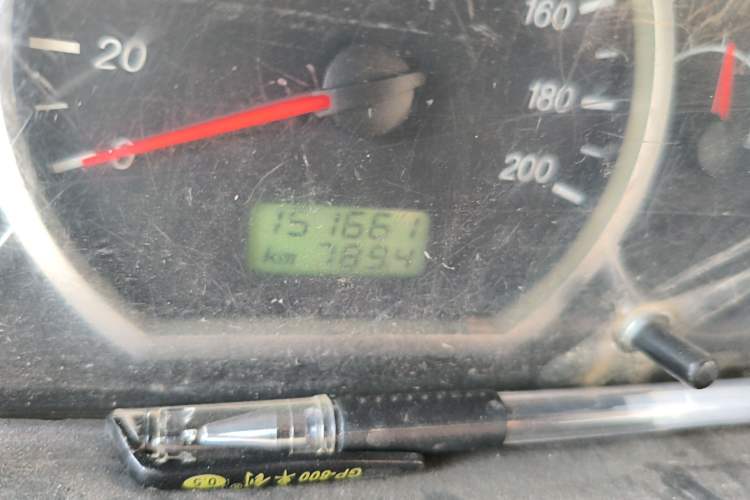 Used Wuling Hongguang 2014 1.2L Base Model China IV Odometer Close Up