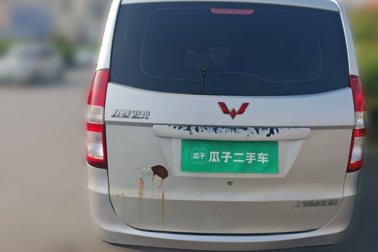 Used Wuling Hongguang 2014 1.5L Standard Version Rear