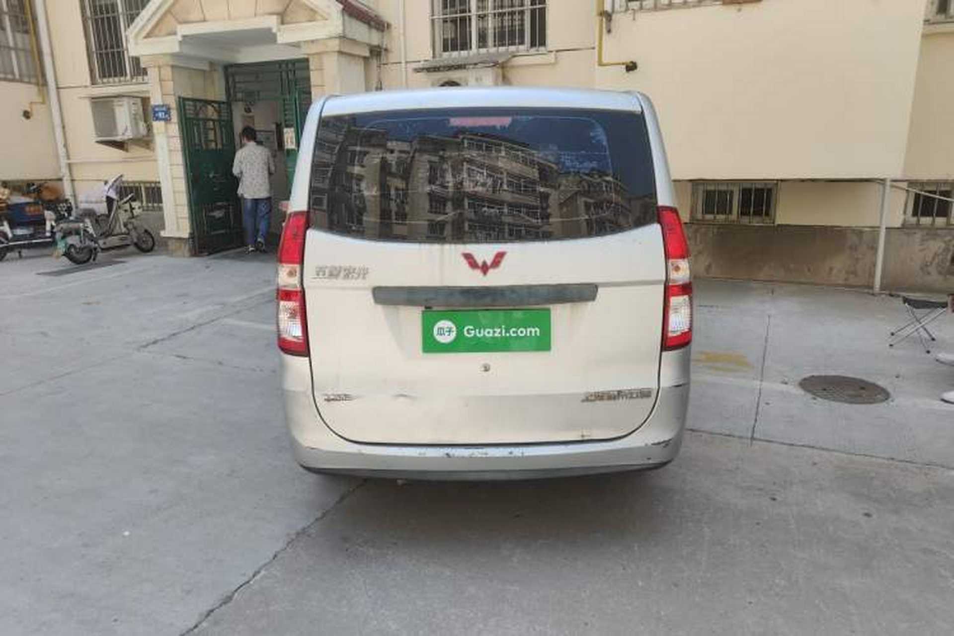 Used Wuling Hongguang 2014 1.5L Base Version Rear