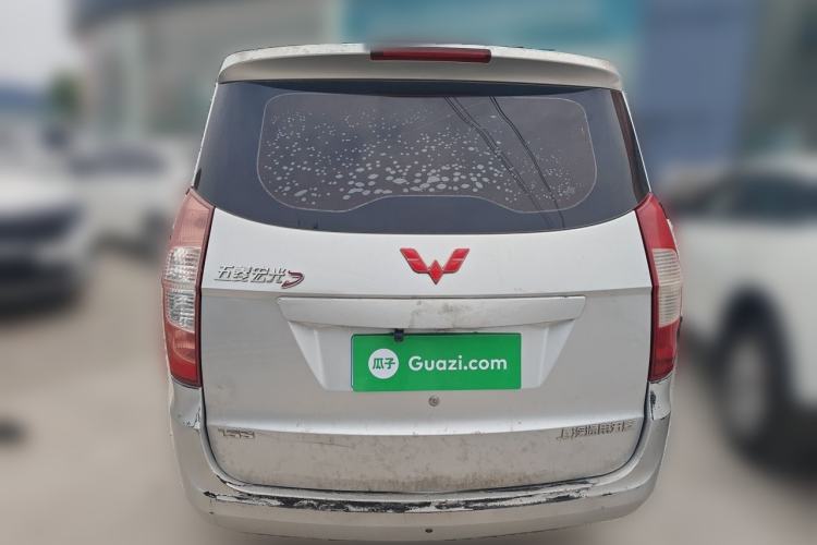 Used Wuling Hongguang 2014 1.5L S Standard Version Rear