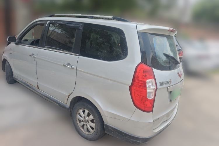 Used Wuling Hongguang 2014 1.5L S Luxury Model Rear Left 45 Deg