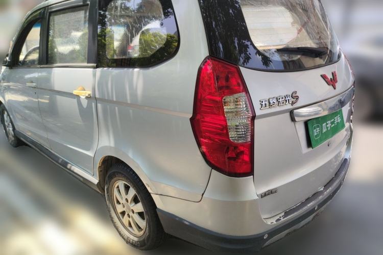 Used Wuling Hongguang 2014 1.5L S Comfort Model Rear Left 45 Deg
