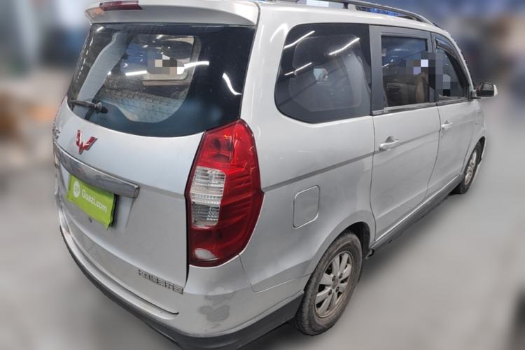 Used Wuling Hongguang 2014 1.5L S Comfort Model Rear Right 45 Deg