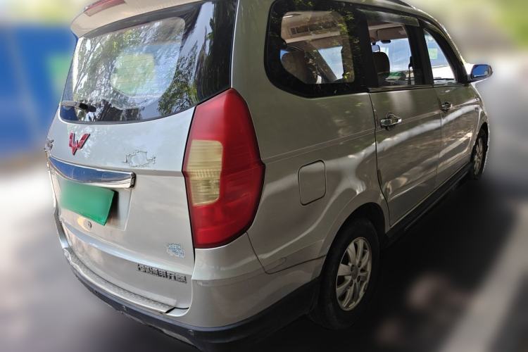 Used Wuling Hongguang 2014 1.5L S Comfort Model Rear Right 45 Deg