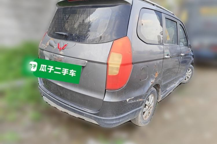 Used Wuling Hongguang 2014 1.5L S Luxury Model Rear Right 45 Deg