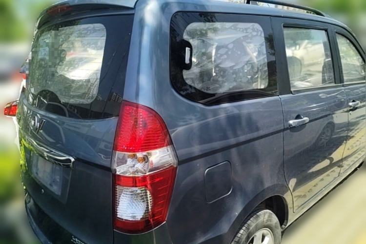 Used Wuling Hongguang 2014 1.5L Standard Version Rear Right 45 Deg