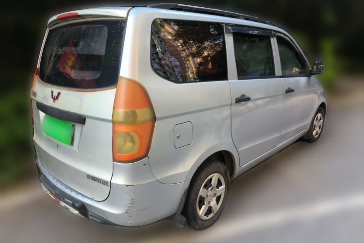 Used Wuling Hongguang 2014 1.5L Base Version Rear Right 45 Deg