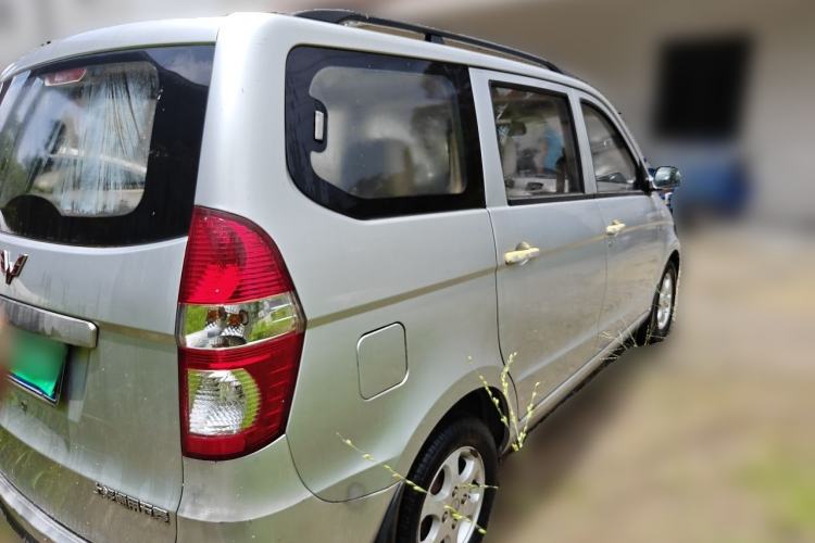 Used Wuling Hongguang 2014 1.5L Standard Version Rear Right 45 Deg