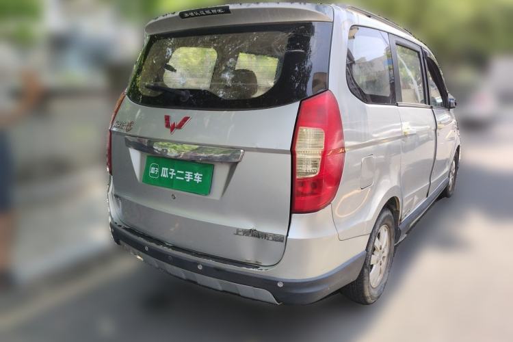 Used Wuling Hongguang 2014 1.5L S Comfort Model Rear Right 45 Deg