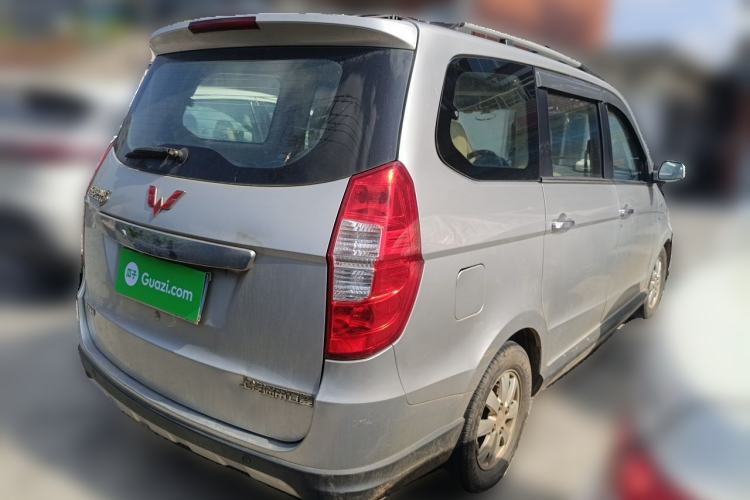 Used Wuling Hongguang 2014 1.5L S Luxury Model Rear Right 45 Deg