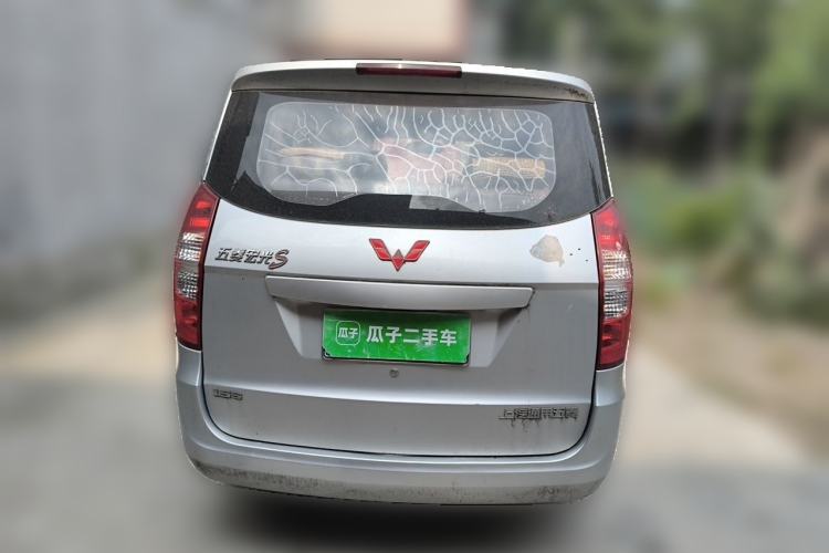 Used Wuling Hongguang 2014 1.5L S Standard Version Rear