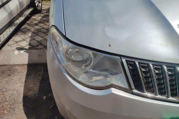 Used Wuling Hongguang 2014 1.2L Base Model China IV Right Front Headlight