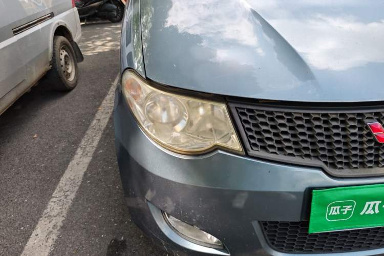 Used Wuling Hongguang 2014 1.2L Base Model China IV Right Front Headlight