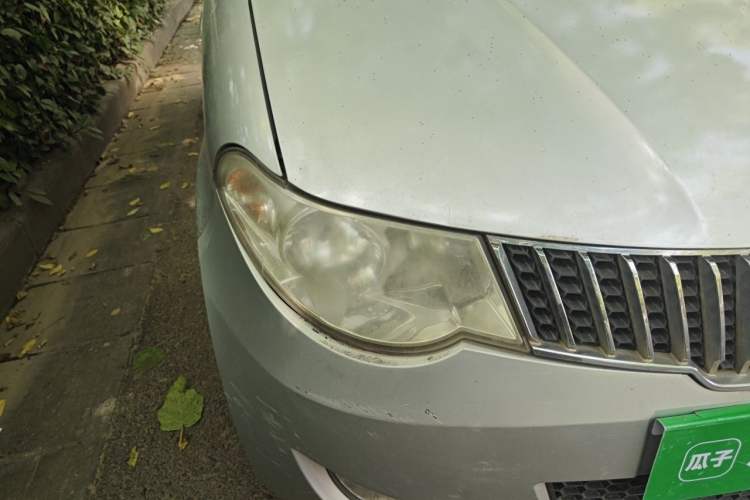 Used Wuling Hongguang 2014 1.2L Standard Model China IV Right Front Headlight