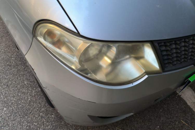 Used Wuling Hongguang 2014 1.5L Base Version Right Front Headlight