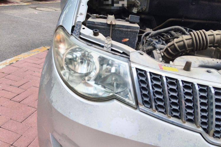 Used Wuling Hongguang 2014 1.5L Standard Version Right Front Headlight