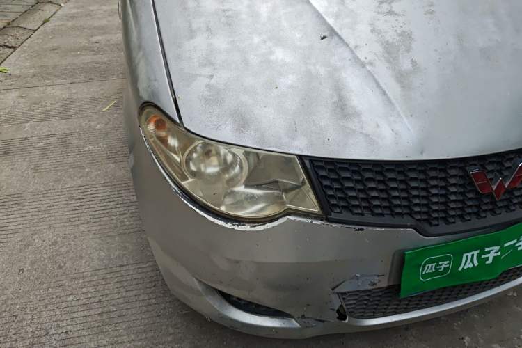 Used Wuling Hongguang 2014 1.5L Base Version Right Front Headlight