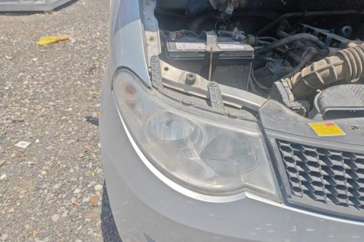Used Wuling Hongguang 2014 1.5L Standard Version Right Front Headlight