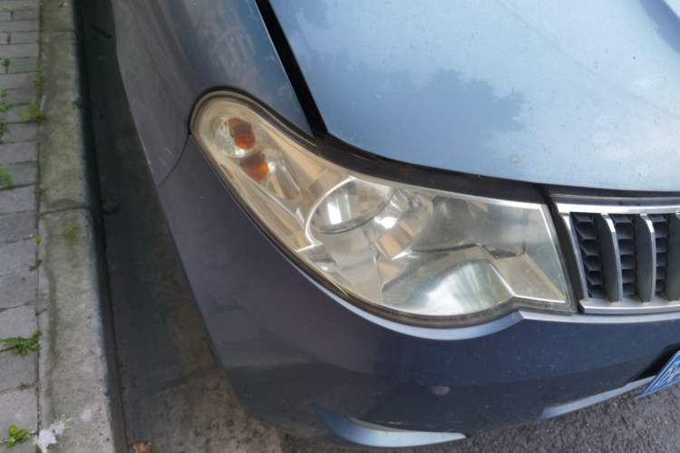 Used Wuling Hongguang 2014 1.5L Base Version Right Front Headlight