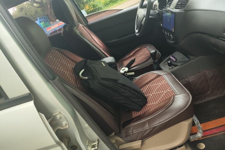 Used Wuling Hongguang 2014 1.5L S Standard Version Right Front Seat
