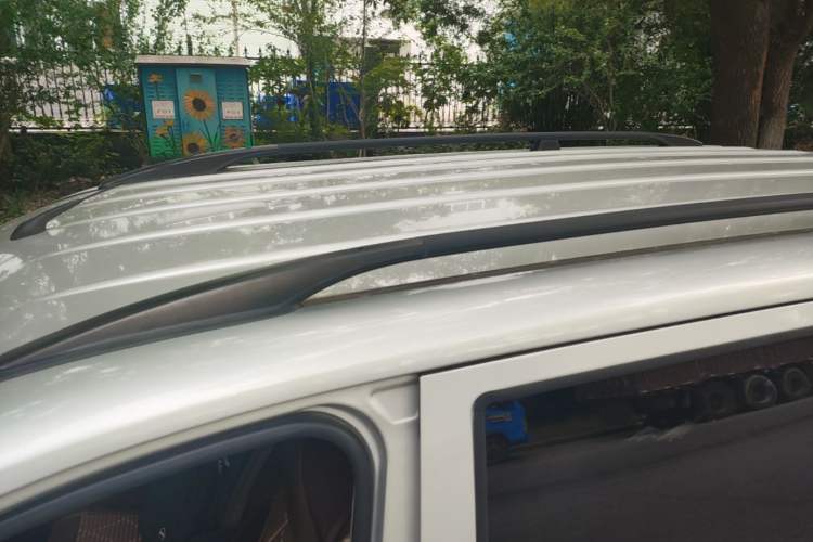 Used Wuling Hongguang 2014 1.5L S Standard Version Roof