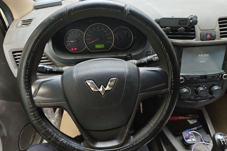 Used Wuling Hongguang 2014 1.5L Base Version Steering Wheel
