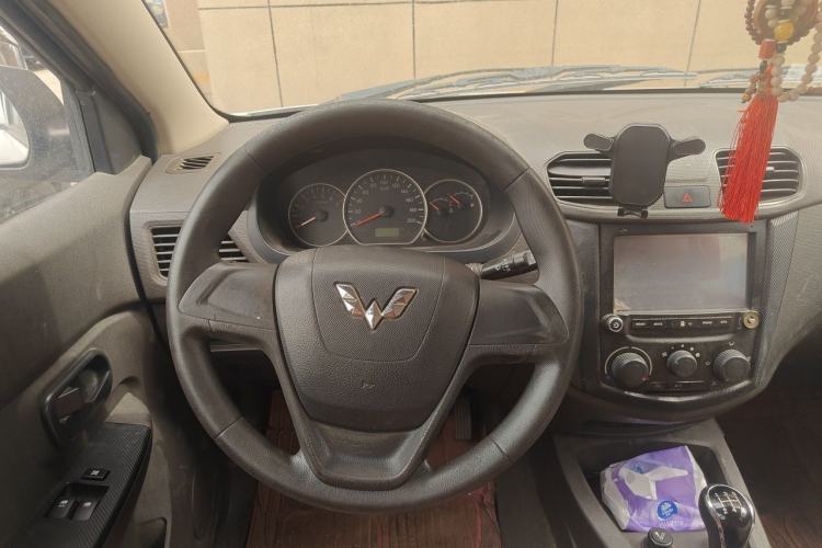 Used Wuling Hongguang 2014 1.5L Base Version Steering Wheel
