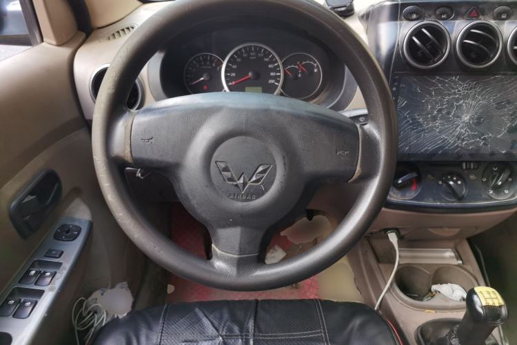 Used Wuling Hongguang 2014 1.5L Base Version Steering Wheel