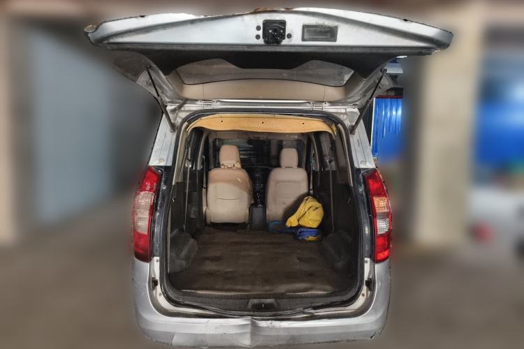Used Wuling Hongguang 2014 1.5L S Standard Version Trunk