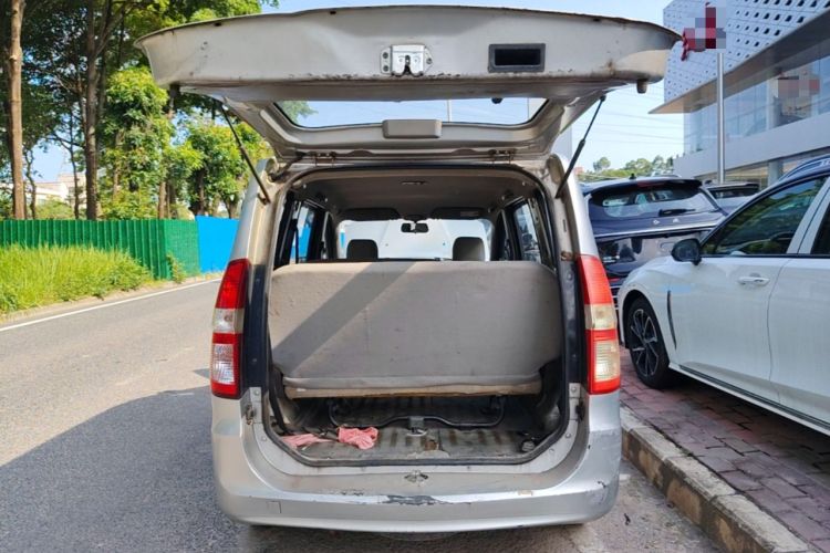 Used Wuling Hongguang 2014 1.2L Base Model China IV Trunk